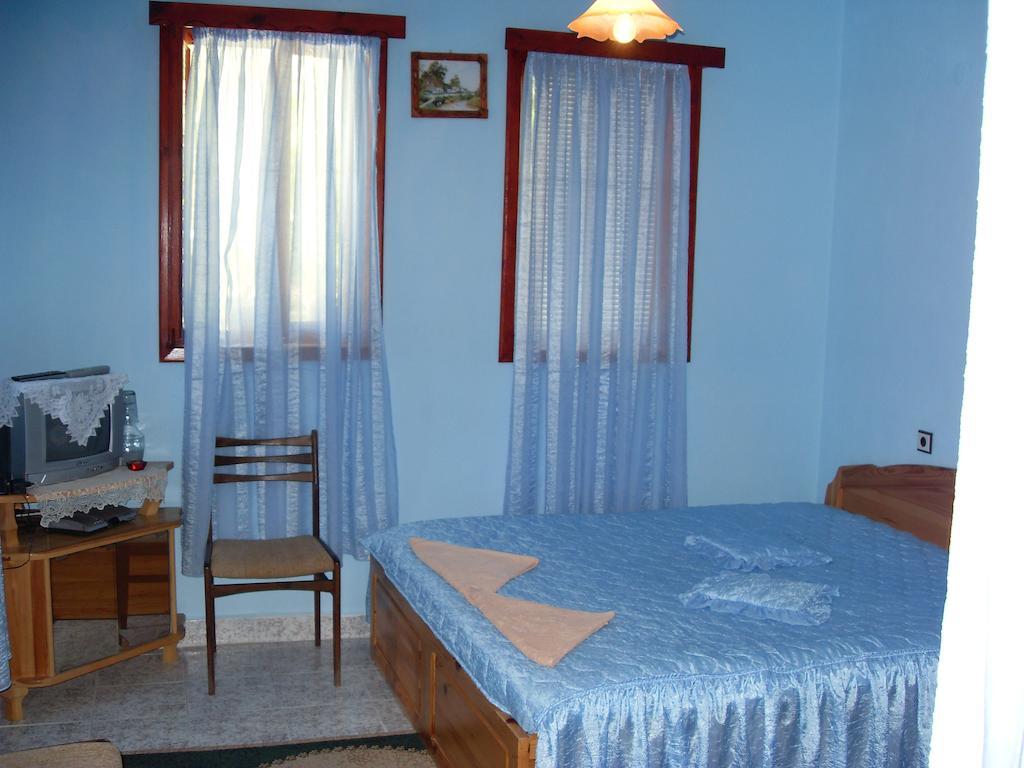 Guest House Rimski Most Melnik  Pokoj fotografie